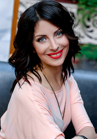 Gorgeous women and man pictures: Irina from Odessa, exotic Russian dating partner